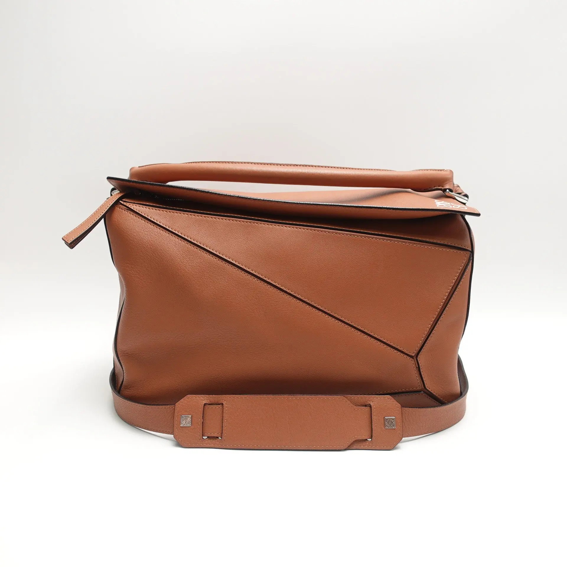 Pre-owned Loewe calfskin Crossbody Bag Puzzle Tan T10439746