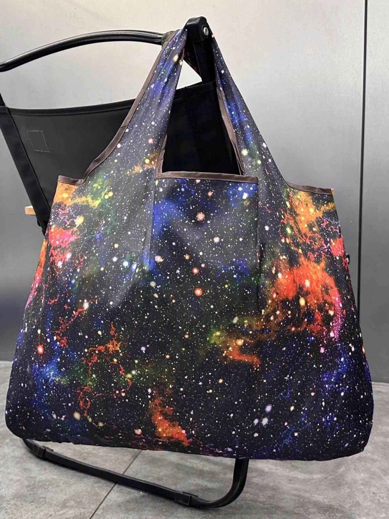 All over Galaxy Print Tote Bag, Large Capacity Shoulder Bag for Women, Folding Portable Outdoor Shopping Street Bag