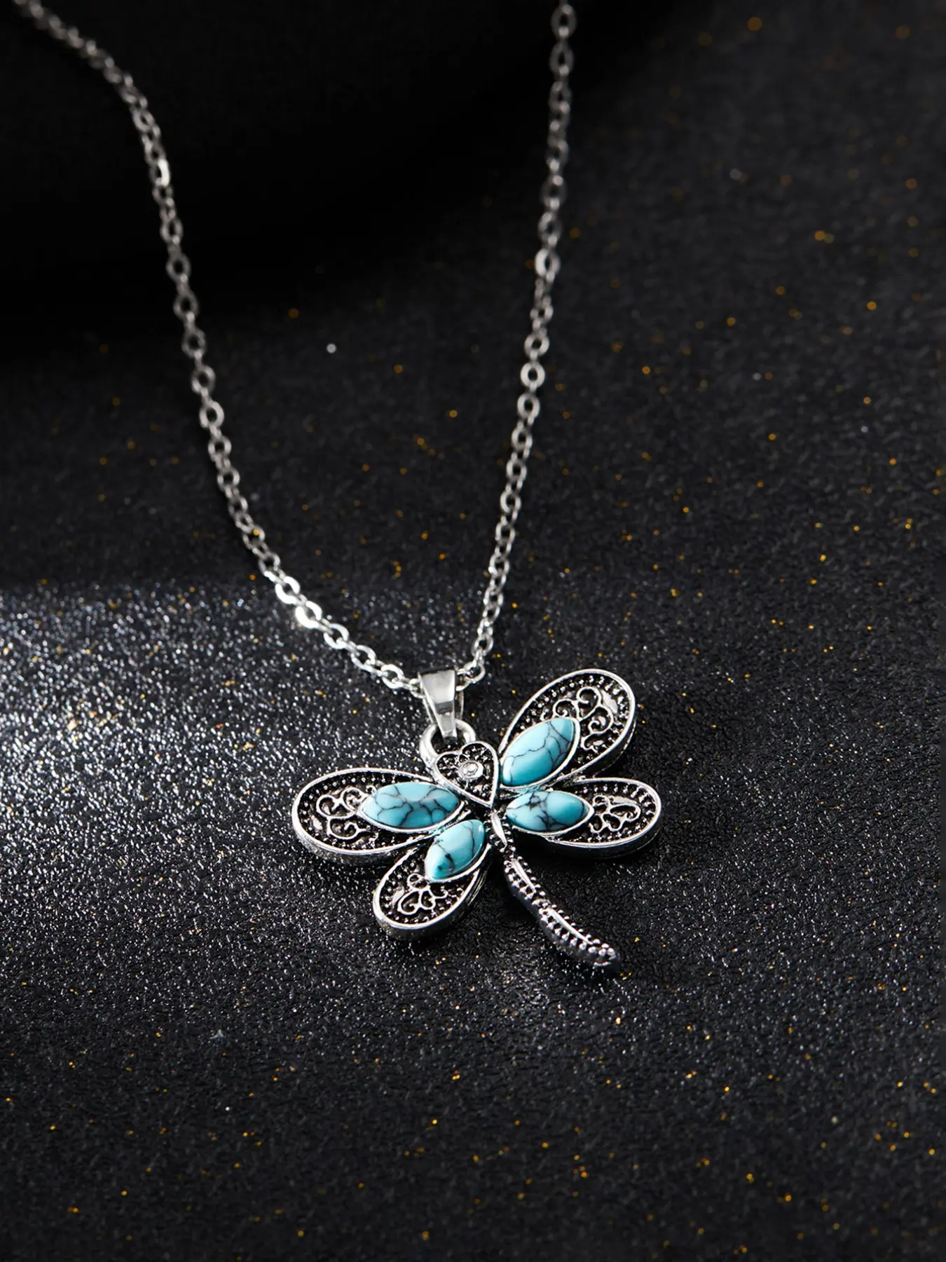 Boho Style Dragonfly Pendant Accessory Necklace with Blue Gemstone, Women's Party Jewelry Gift, Fashionable Accessories for Special Occasions