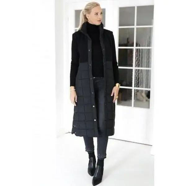 Tankaneo Women's Long Puffer Vest Fleece Jacket Winter Button Down Sleeveless Coats