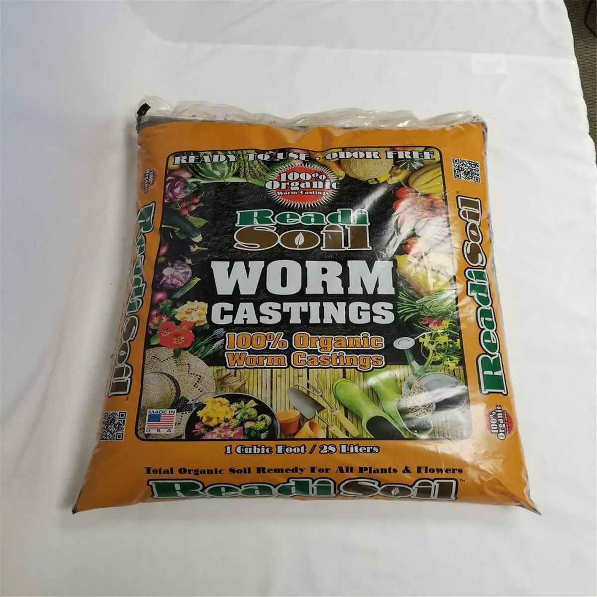 212 MAIN Readi Soil RSWC30 100% Organic Worm Castings, 1 cu. ft. Garden Soil with Peat Moss and Fertilizer for Home Improvement Gardening, Organic Mix