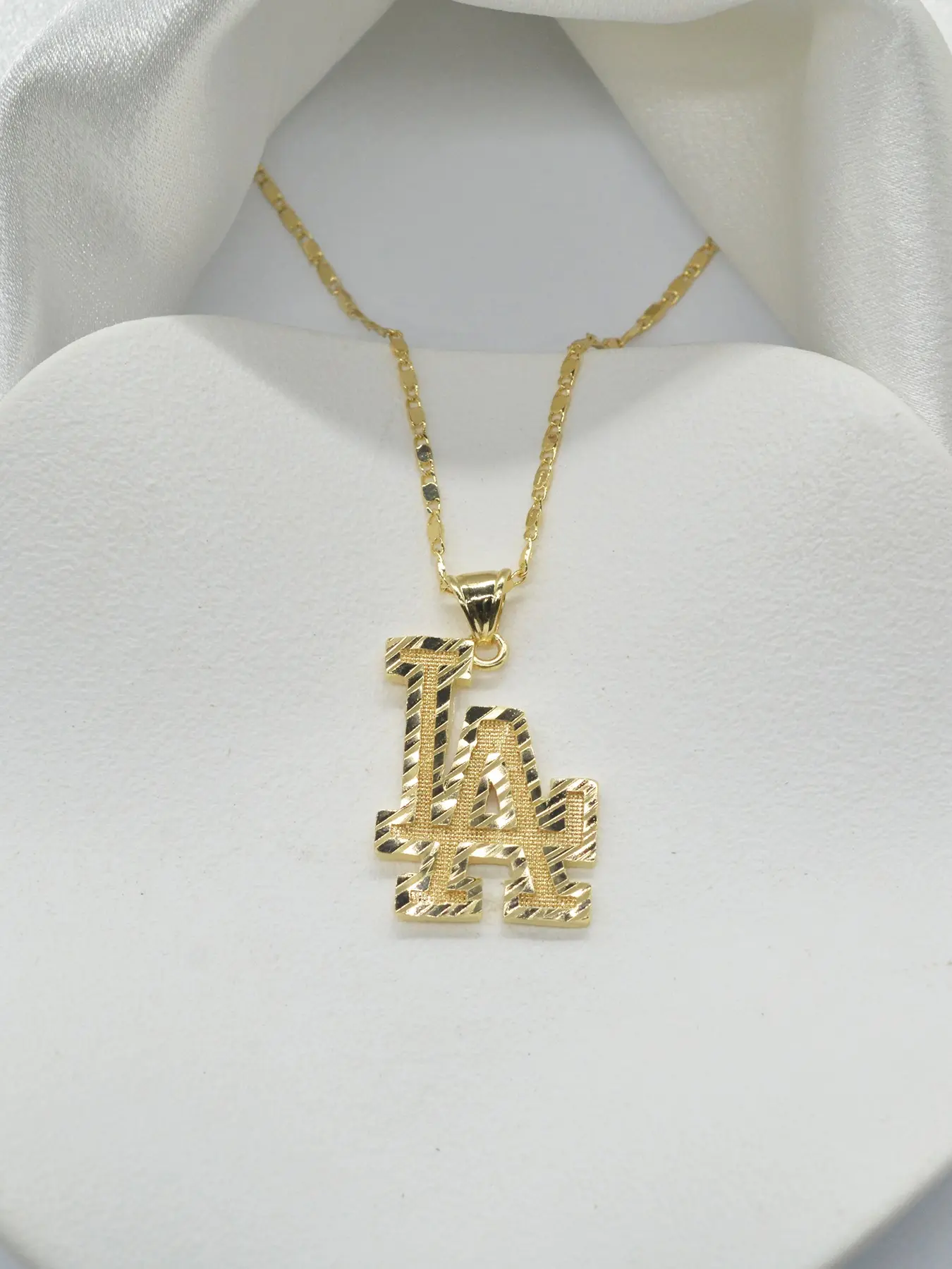 Letter Pendant Necklace, Letters Necklace, Dainty Initial Necklaces, Unisex Fashion Jewelry, Ideal for Daily Wear, Parties, Festive Gifts, Best Gift Choice, Exquisite Chain Jewelry