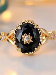 Vintage Black Synthetic Crystal Oval Stone Star Flower Rings For Women Old Gold Color Engagement Bands Wedding Jewelry Versatile Gifts elegant fashion rings