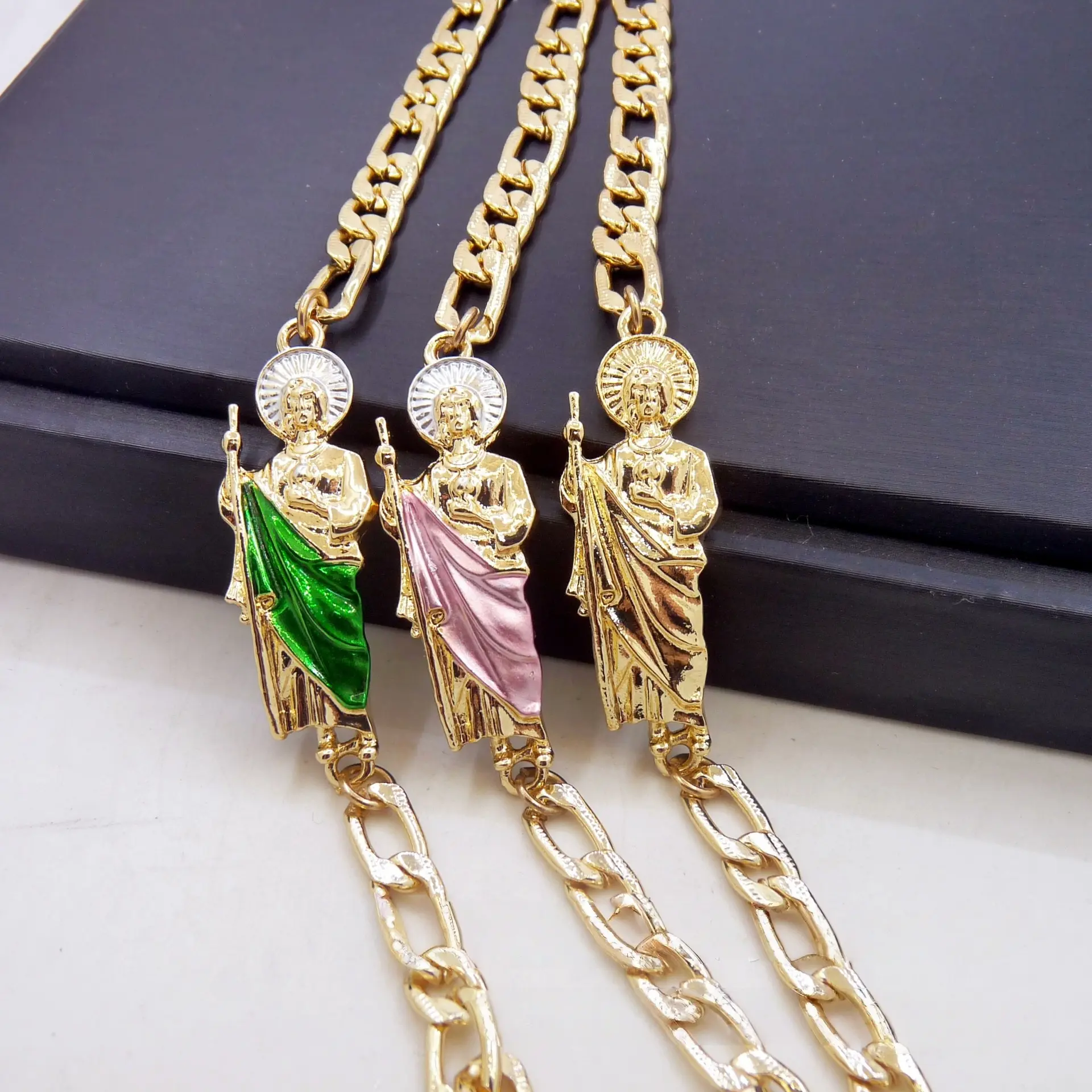 14K Oro Laminado San Judas Tadeo Bracelet - Pulsera Esclava Gold Plated (9"/23cm) for Men & Women,Guard the wearer's safety and well-being ear stack necklaces ll a vero dragon silver cross necklace Gold-Plated Jewelry Set & Girls e collar chain magnetic