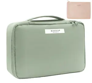 Makeup Beauty Travel Makeup Bag for Women and Men in Green - Convenient Toiletry Bag with Zipper Closure Cosmetics Organizer
