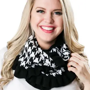 Top It Off Womens Eternity Ruffle Loop Scarf Shrug (Houndstooth)