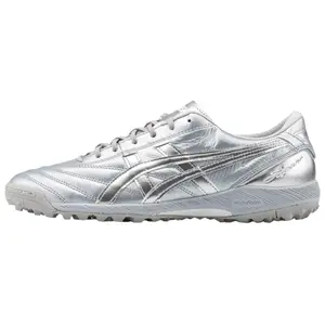 ASICS C3 FF Comfort Fit Football Cleats for Men in Silver Trending Shoes, House White Official Shoes to Get / Maison Mihara