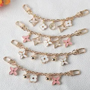 1pc Black and White Pink Lucky Four-leaf Clover & Gold Ball & Fox Pendant Bag Decorative Chain, Mother's Day gift Fashion Accessories Charms