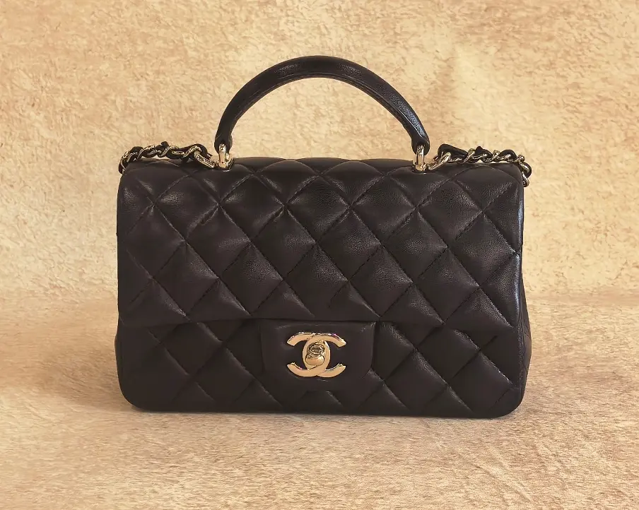 Pre-owned CHANEL Lambskin Quilted Mini Top Handle Rectangular Flap Plum