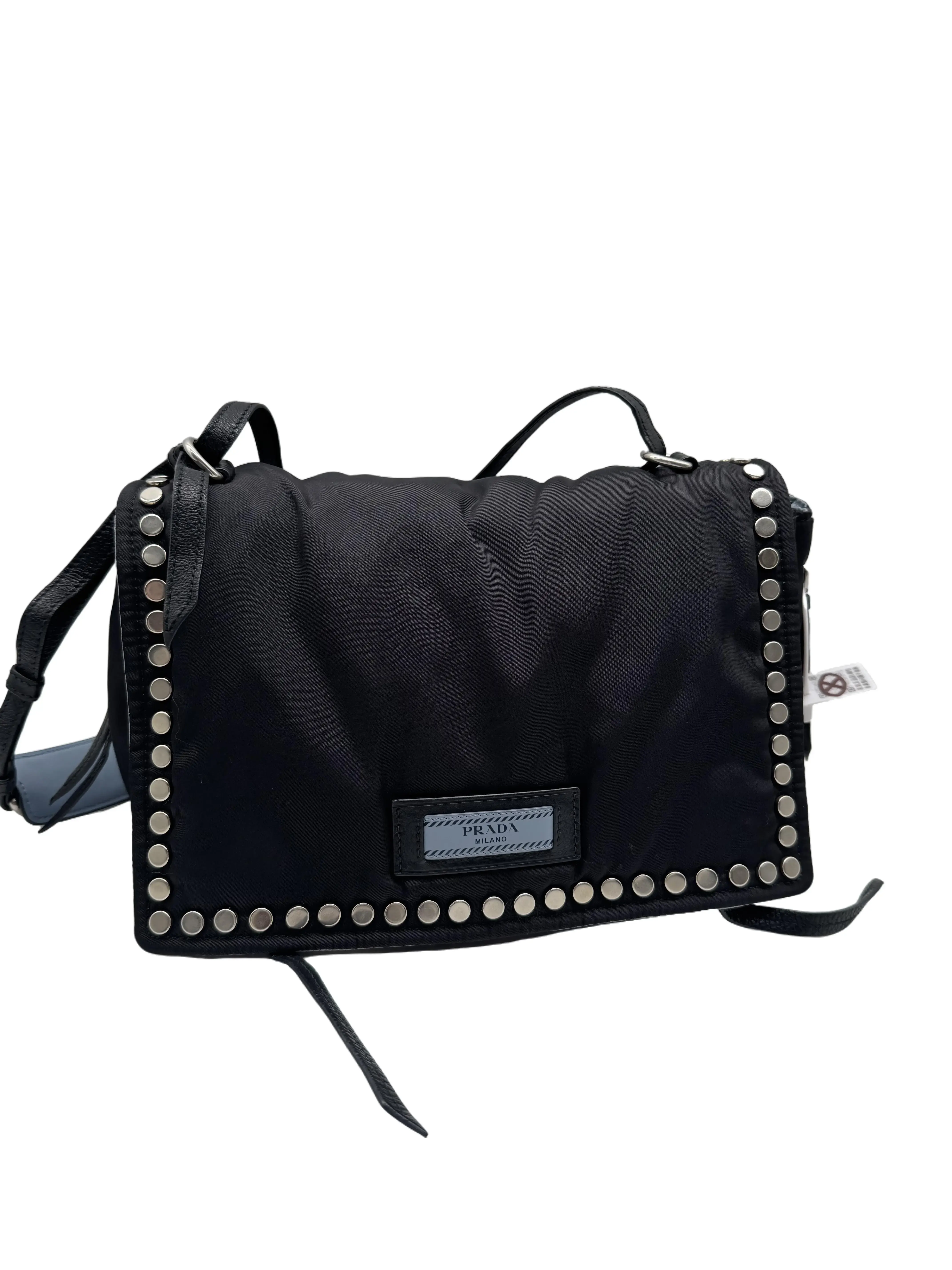 Pre-owned PRADA Black Nylon Studded Flap Crossbody Bag/FYWJ04127730/7730