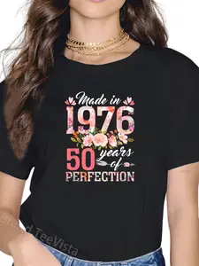 100% Cotton Made in 1976 Birthday Floral 50th Birthday Women 50 Year Old T-Shirt