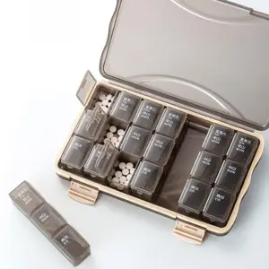 Travel Transparent Pill Box, Portable Weekly Organizer, Seven-Day Medication Container, Compact Medicine Storage Case, Supplement Organizer, Vitamin Organizer