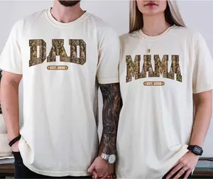 Comfort Colors DAD MAMA Est 2026 T-Shirt Matching Couple Shirt Pregnancy Announcement Tee New Parents Gift Camouflage Graphic Unisex Tee