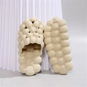 Casual Breathable Bubble Clogs For Boys And Girls, Quick Drying Lightweight Anti Slip Clogs For Indoor Outdoor Shower Beach Pool, All Seasons