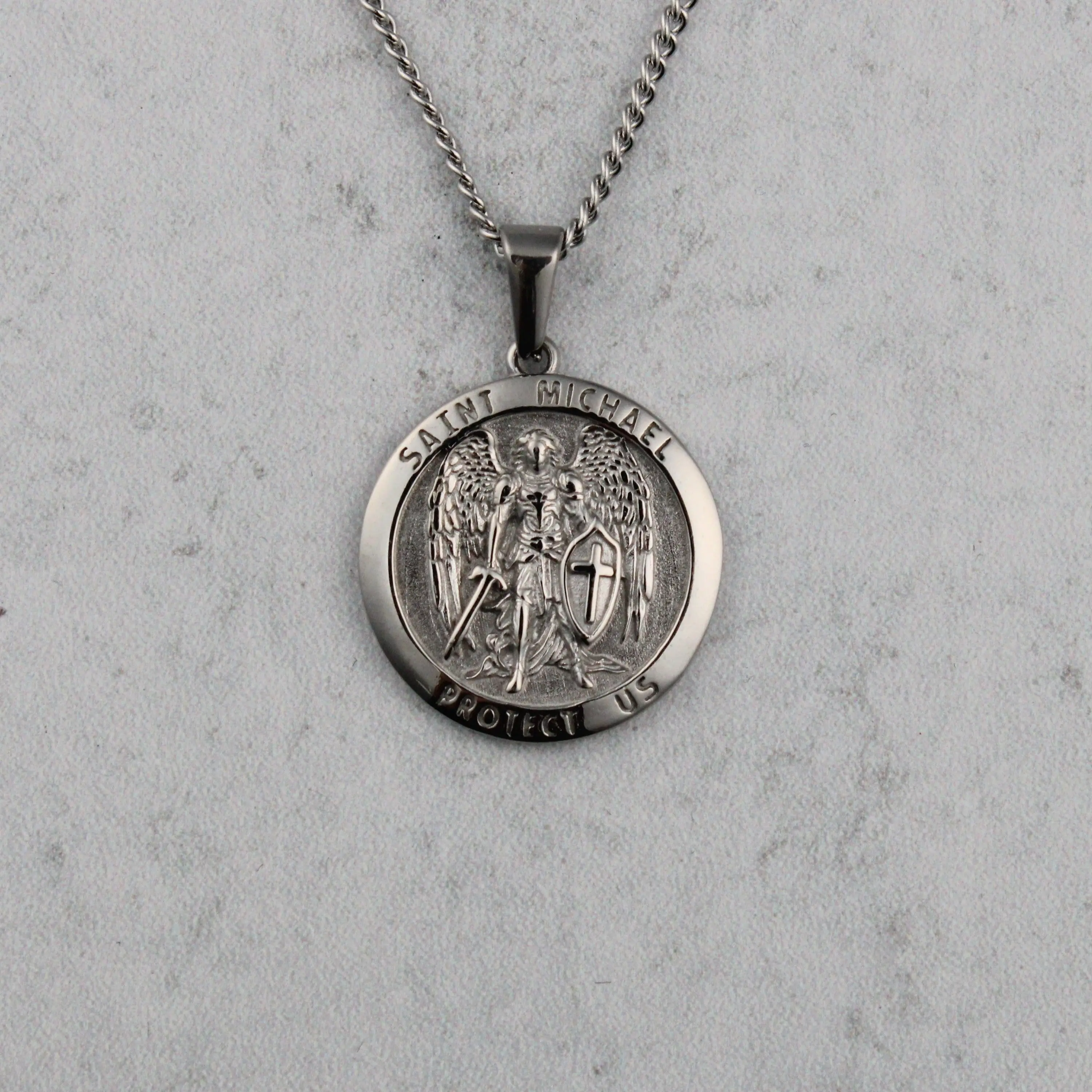 Silver Archangel Saint Michael Pendant Chain Necklace Silver Archangel Saint Michael Pendant Chain Necklace