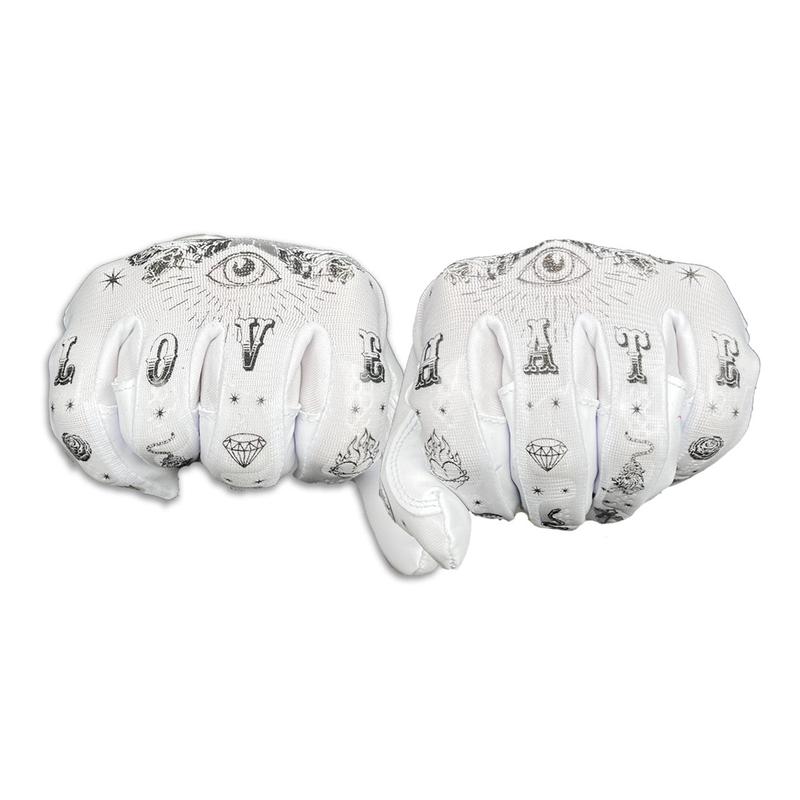 Battle Speed Freak Cloaked Receiver Gloves Ultra-Stick Palm PerfectFit Material NCAA/NOCSAE Standards 90-Day Durability Guarantee Battle Speed Freak Cloaked Receiver Gloves Ultra-Stick Palm PerfectFit Material NCAA/NOCSAE Standards 90-Day Durability Guarantee