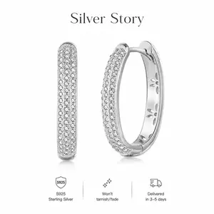Sterling Silver Cubic Zirconia Hoop Earrings, Huggie Hypoallergenic Luxurious and Fashionable Earrings, 18K Gold Plated, Birthday Gift，Wedding Gift