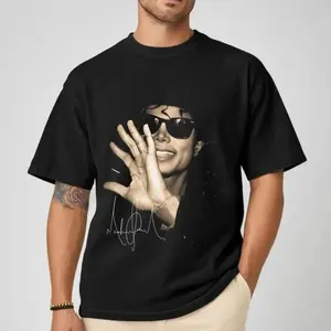 Michael Jackson Glove Graphic Tee, Music MJ King of Pop T-Shirt, Michael Jackson Vintage TShirt, MJ Glove Streetwear Boxy T-Shirt, y2k, kids