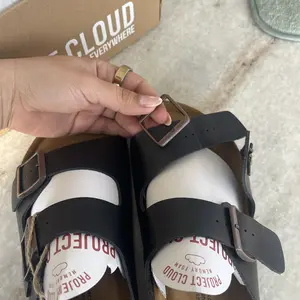 Project Cloud Men's Genuine Leather Sandals | Casual Summer Walking Footwear | Memory Foam | Lightweight Non-Slip – Heritage