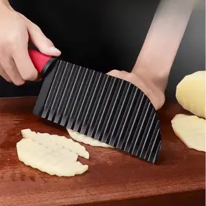 Powerful Ultra-Sharp Crinkle Knife for Perfect Wavy Cuts – Premium Kitchen Tool for Potatoes, Carrots & More
