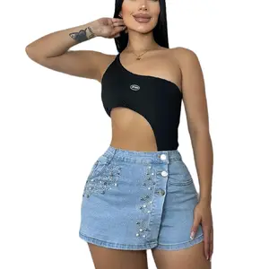 Falda shorts corta efecto push-up en Jeans con perlas y Brillo  Licrada  Womenswear Bottom