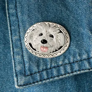 Dog Pin P682