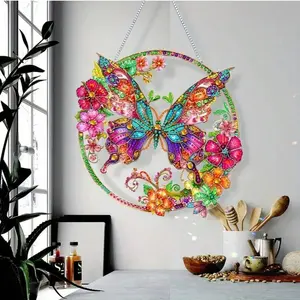 1pc DIY Butterfly Diamond Painting Door Decoration with Chain, Acrylic Crystal Rhinestone Diamond Art Decoration for Home Wall, Window,Garden, Gifts for Friends and Family, Suitable for Birthday, Mother's Day, Valentine's Day, Christmas, New Year Party