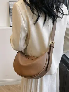 A multifunctional adjustable shoulder bag and fashionable crossbody bag suitable for casual and versatile women, with a stylish crescent shaped design for office and daily use, suitable for commuting, shopping, dating, gatherings, etc.