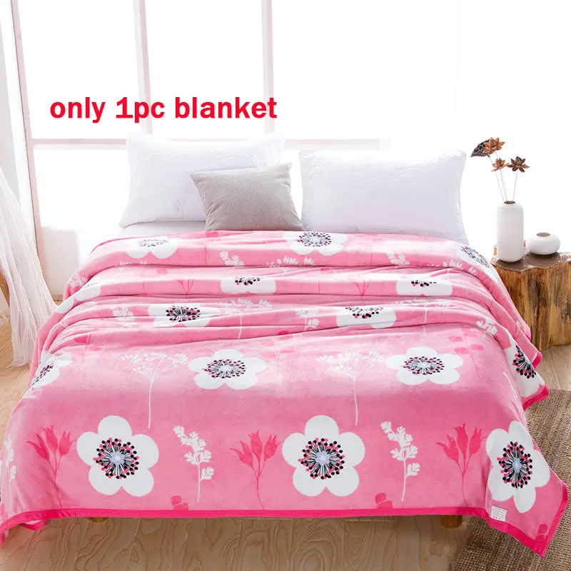 1pc Blanket, Pink Floral, Colorful Checkered Stripe Pattern Flannel Throw Blanket, 260g Thickened Warmth Skin-Friendly Hemmed Raschel Blanket, Modern Minimalist Nordic Style Printed Blanket, Multi-Functional Blanket
