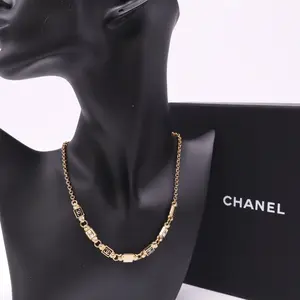 Pre-owned Chanel Metal Lambskin CC Square Choker Gold twins LDJ4609
