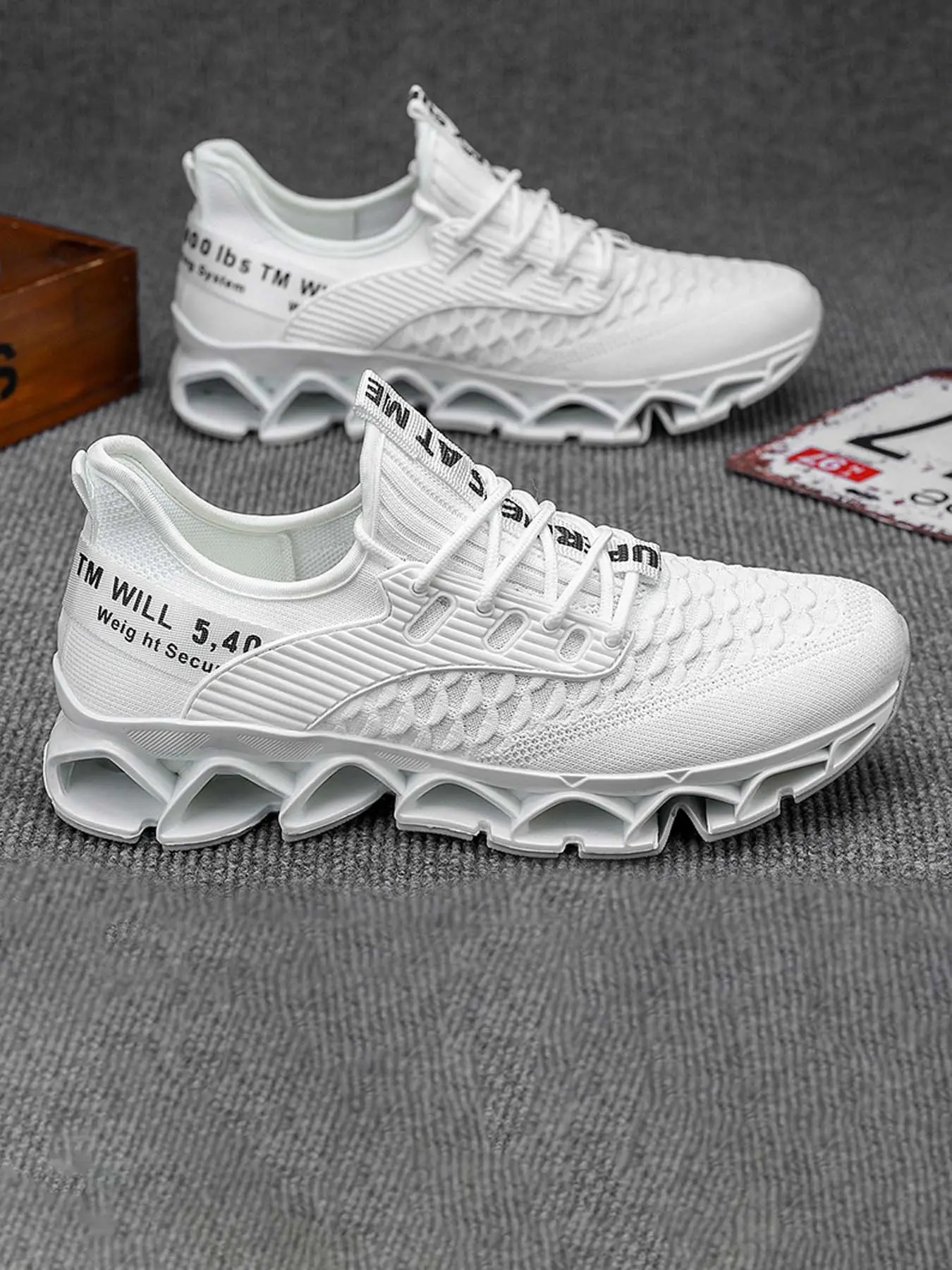 Men's Outdoor Casual Sports Shoes, Breathable Flyknit Mesh, Trendy Multi-Functional Leisure Shoes, Comfortable Lightweight Men's Sneakers, Low Top Sneaker, Lightweight Jogging Sneakers, All Seasons Sneakers, Athletic Lightweight Sneakers