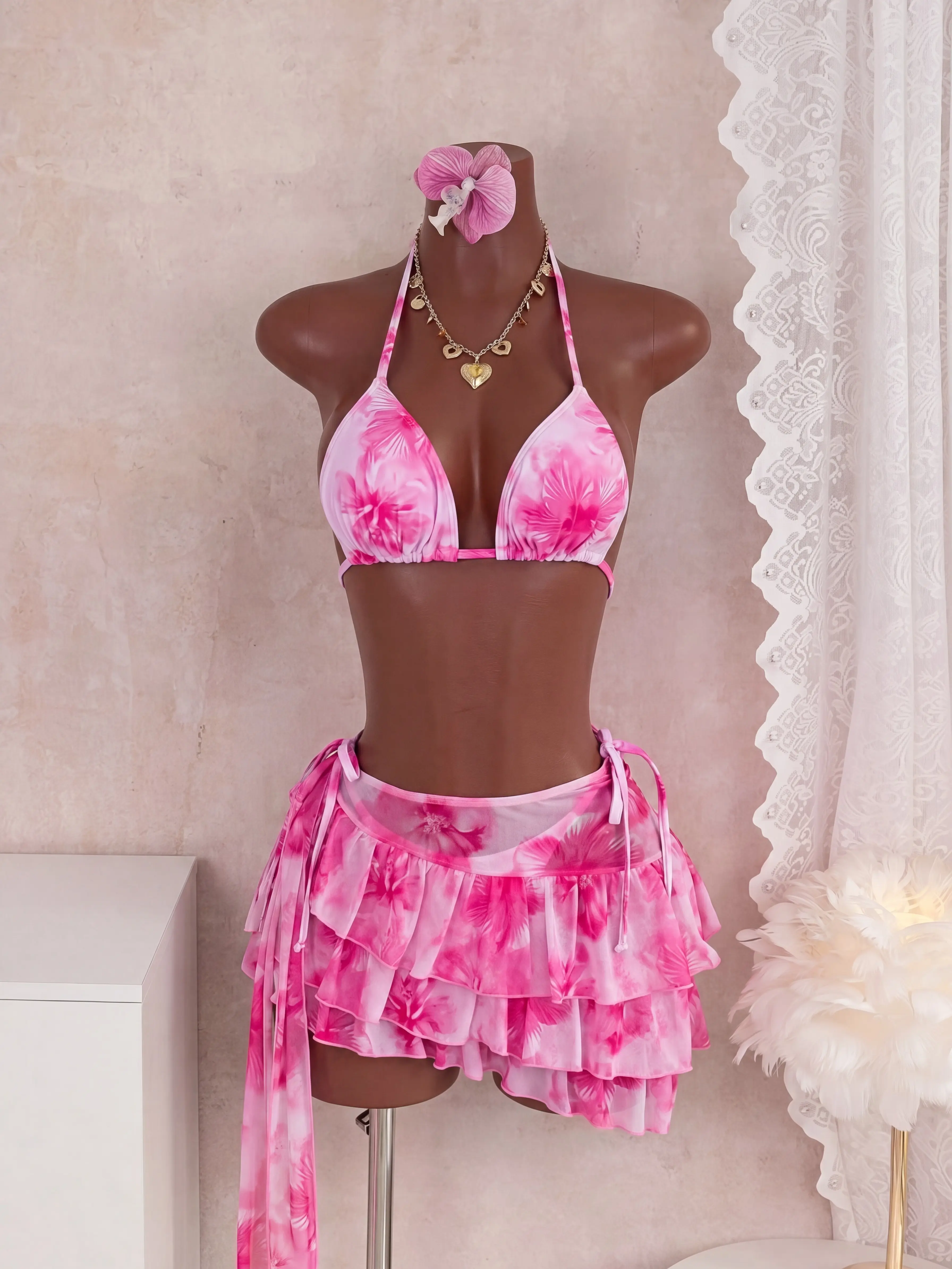 Women's popular Three-Piece Swimsuit Set, Stylish Beachwear Swimwear, Bikini Swimsuits, Bikini Outfits, Comfortable & Trendy Bathing Suit for Women, Perfect for Pool & Beach