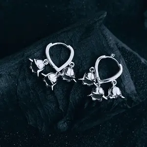 Hypoallergenic Lily Flower Earrings for Women, Elegant Golden Floral Ear Drops with Minimalist and Niche Design, High-End Ear Accessories, Perfect for Valentine's Day and Mother's Day Gifts for Ladies