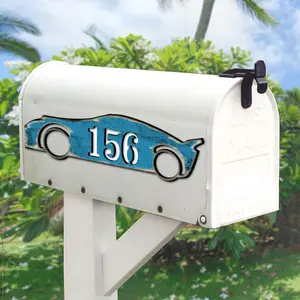 Designocracy MA98451-18 18 in. Sports Car Wooden Custom House Number Sign Decor