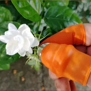Vegetable Picker Finger Sleeve, Multi-functional Thumb Picker, Bean Peeling Garlic Peeling Vegetable Nail Sleeve, Garden Supplies