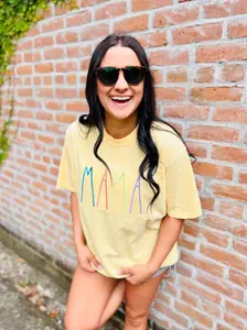COLORFUL MAMA EBROIDERED TEE