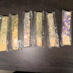 Palo Santo Incense Sticks - Natural Aromatic Fragrance for Relaxation & Meditation - Pack of 5