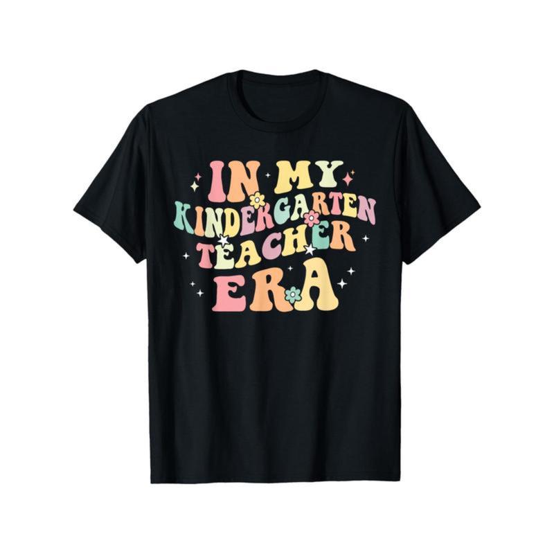 Men'S & Women'S Vintage 80s Retro Kindergarten Teacher T-Shirt - Oversized Fit with 80s Nostalgic Lettering & Star Design