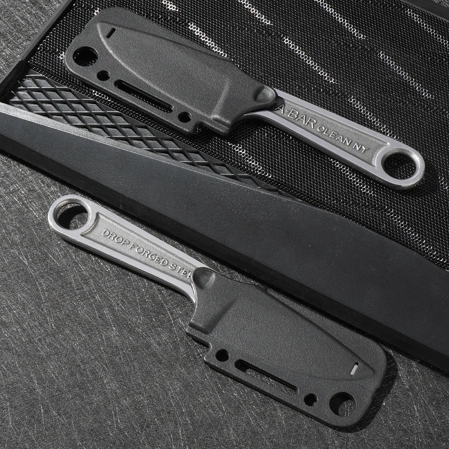 Kabar wrench knife, Kabar hardness, outdoor knife, survival knife
