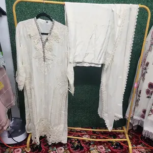 3 piece ready to wear pakistani suit