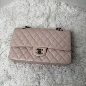Pre-owned CHANEL Caviar Crossbody Bags Classic Double Flap Bag