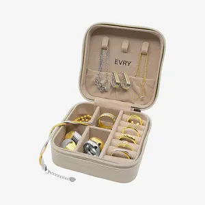EVRY JEWELS Women's Printed Travel Jewelry Case