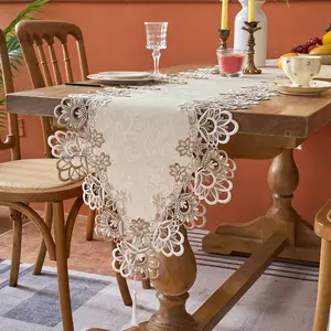 Elegant Embroidered Table Runner with Floral Design, Perfect for Weddings & Holidays, Unique Fabric Decor for Dining Tables