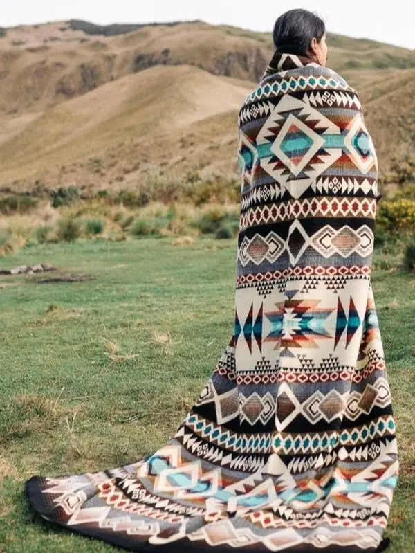 Indigenous Hands Handmade Alpaca Wool Blanket (Peace in the Valley) Queen Size, Super Soft and Warm, Super Soft and Warm