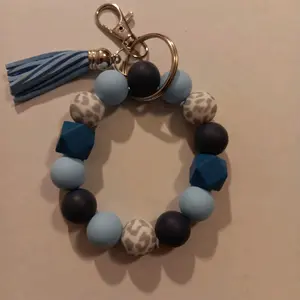 Silicon Beaded Key Ring - Colorful Beads with Keyring Attachment, Ideal for Keychains and Accessories