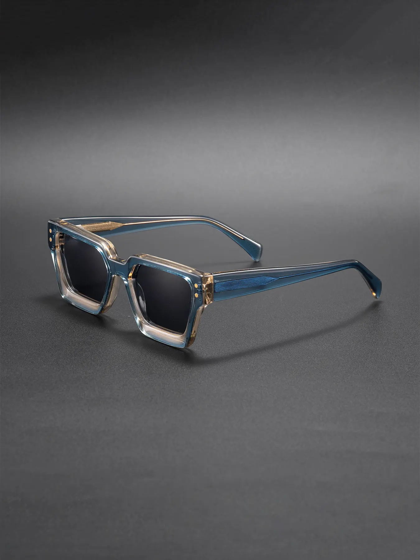 Unisex Square Metal Frame Sunglasses Uv400 Protection Casual Style All Season Use Travel Beach Music Festival Wedding Party Outdoor Sports Fashion