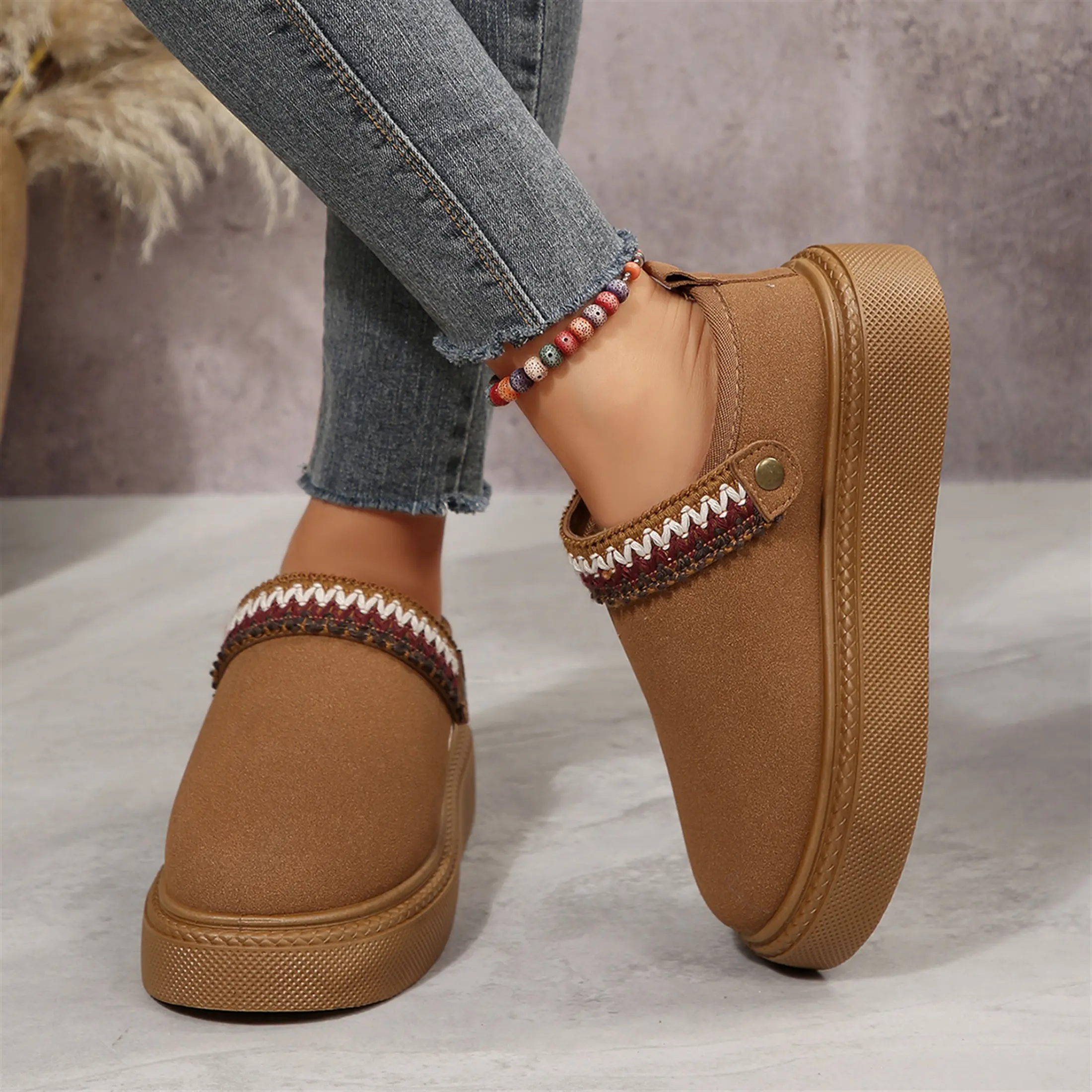 Clogs for Women Platform Slippers Classic Suede Mini Snow Boots Comfortable Slip-on Shoes for Indoor Outdoor Springfresh