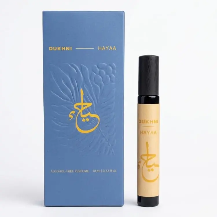 Hayaa 10 ml Non-Alcoholic Perfume Spray | Luxurious long lasting travel-friendly cologne | Soft floral gourmand scent for men & women | Eau de parfum