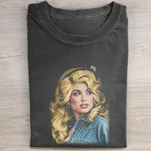 Vintage 80's Dolly Parton Graphic Tee - Goddess of Pop Shirt - Queen of Rock & Roll Shirt - Dolly Parton Merch - 80s Country Music Shirt - Run, Rose, Run Merch Casual - Gift T-shirt -  Top Menswear Womenwear Streetwear