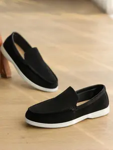 Men's Gray-White Color-Block Minimalist Loafers, Slip On Classic, Comfortable Versatile Style, Soft-Sole Comfort + Breathable Lining, Ideal for Daily Commuting & Casual Outings, Walking Shoes, Flat
